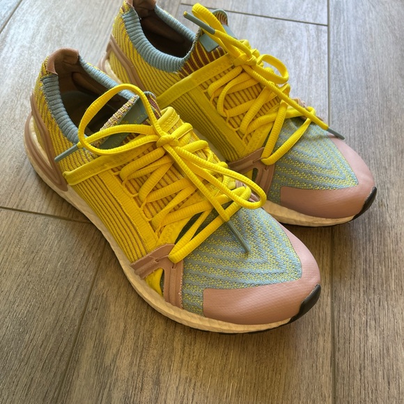 Stella McCartney Adidas Ultra Boost Sneaker - Picture 11 of 12